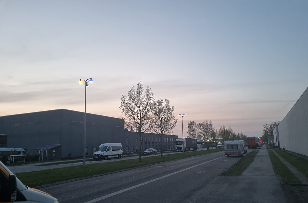 Wireless Outdoor Lighting Control Device