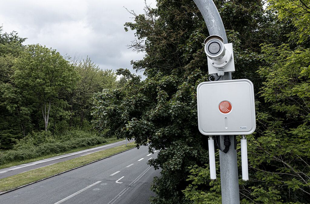 Smart Perception engine and real-time adaptive traffic regulation